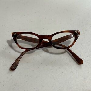 Vtg Foremost Optical Cat Eye Eyeglasses Frames Tortoise Brown 5 1/4  41 [] 20